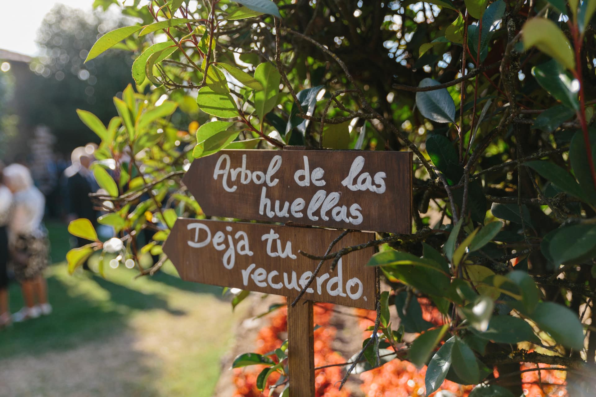 Árbol de huellas bodas -Love Lovely