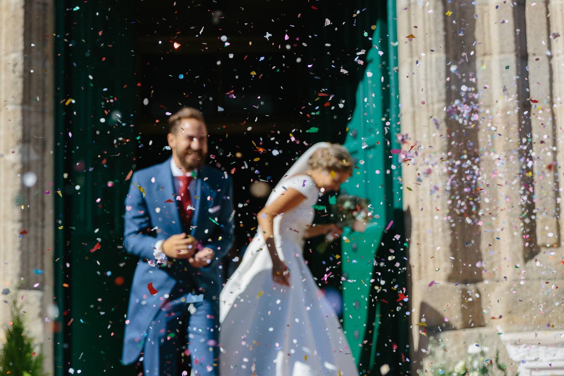 Confetti bodas Iglesia-Love Lovely