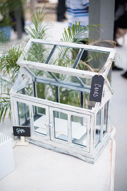 Invernadero madera decoración-Love Lovely