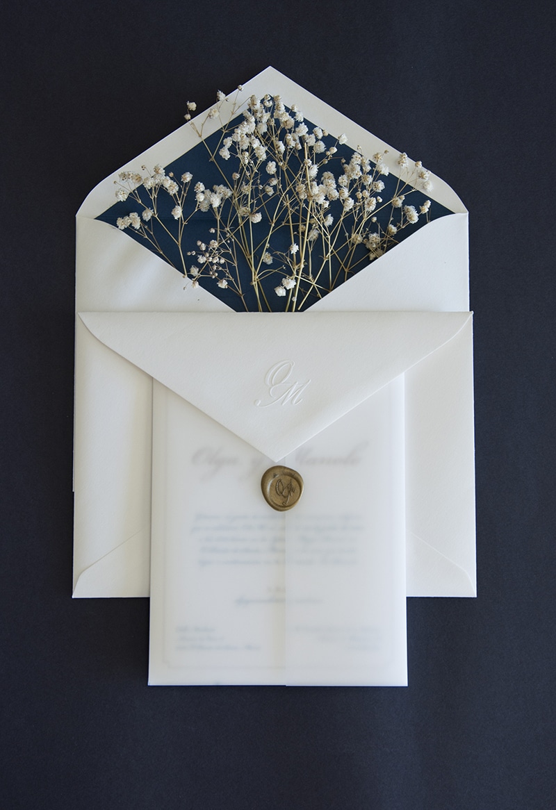 Papelerías de bodas bonitas con sobres especiales