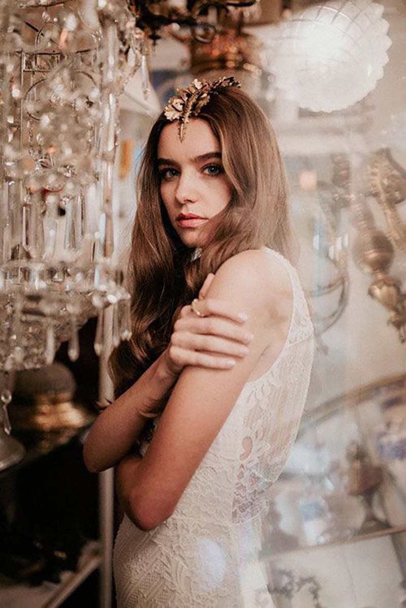 peinas con metales y bronce