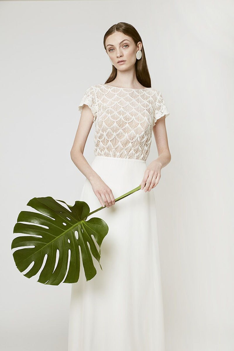 Vestido de novia con top de encaje