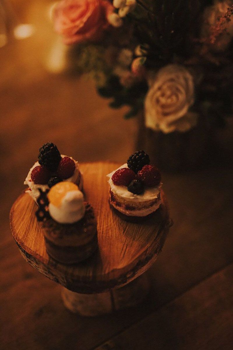 pastelitos de una mesa dulce Ena di piazza